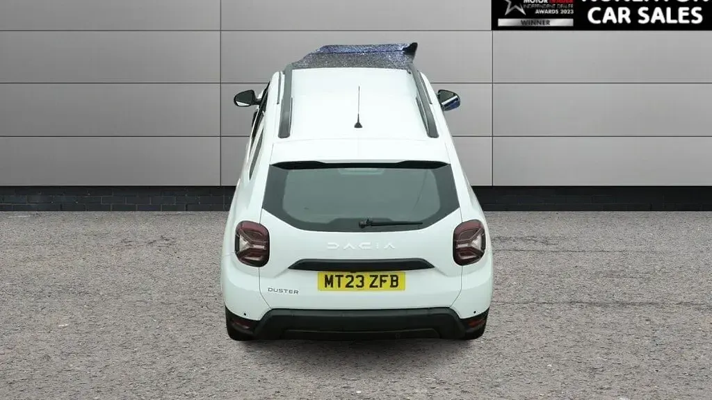 Used Dacia Duster Expression 150 HP (110 kW) 2023 White SUV