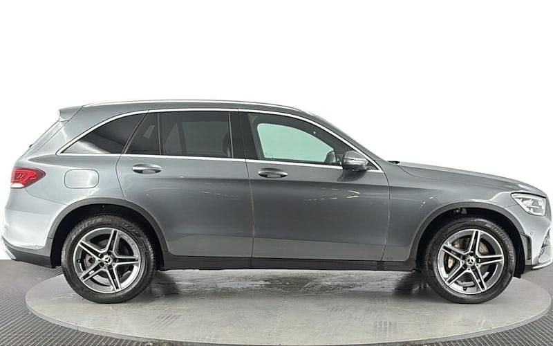 Used Mercedes GLC220 AMG line 194 HP (142 kW) 2022 Estate