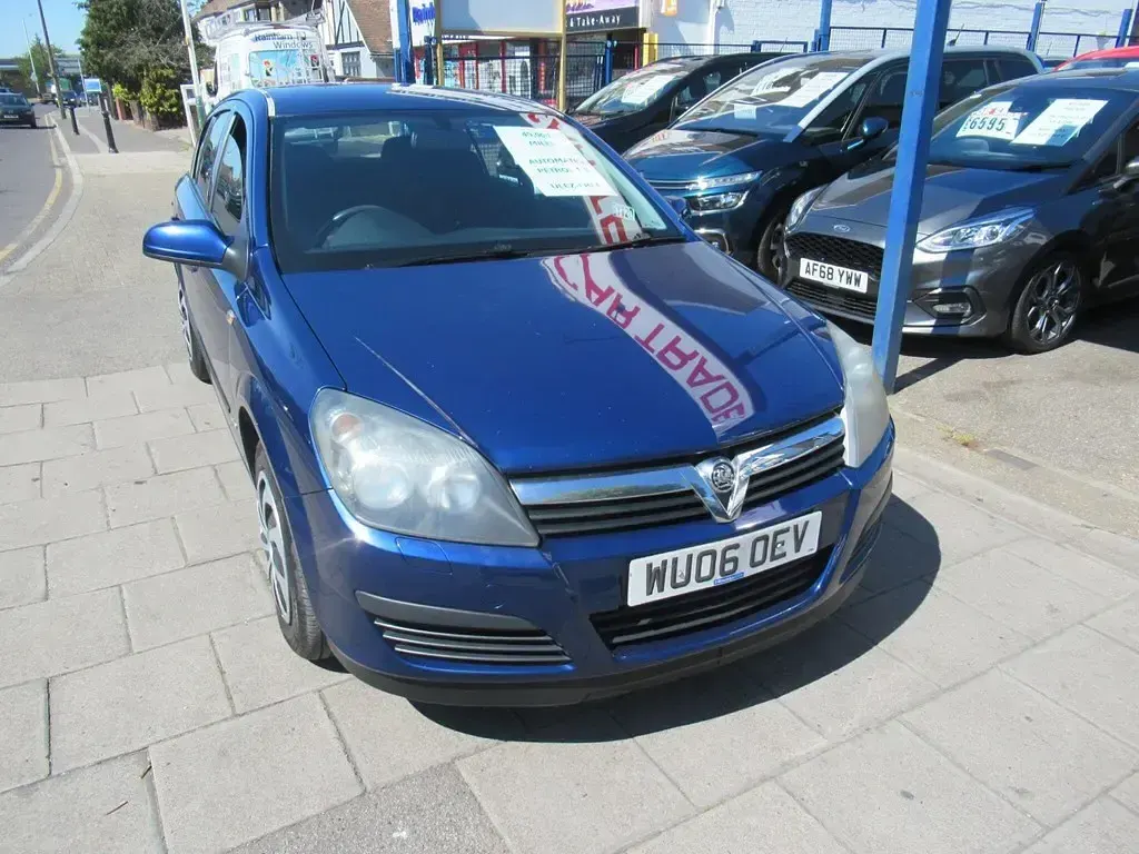 Used Vauxhall Astra 2006 Blue Hatchback