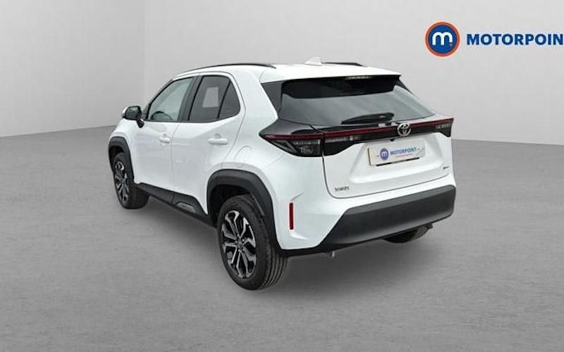 Used Toyota Yaris Hybrid Design 116 HP (85 kW) 2026 Estate