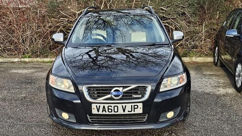 Used Volvo V50 R-Design 109 HP (80 kW) 2010 Black Estate