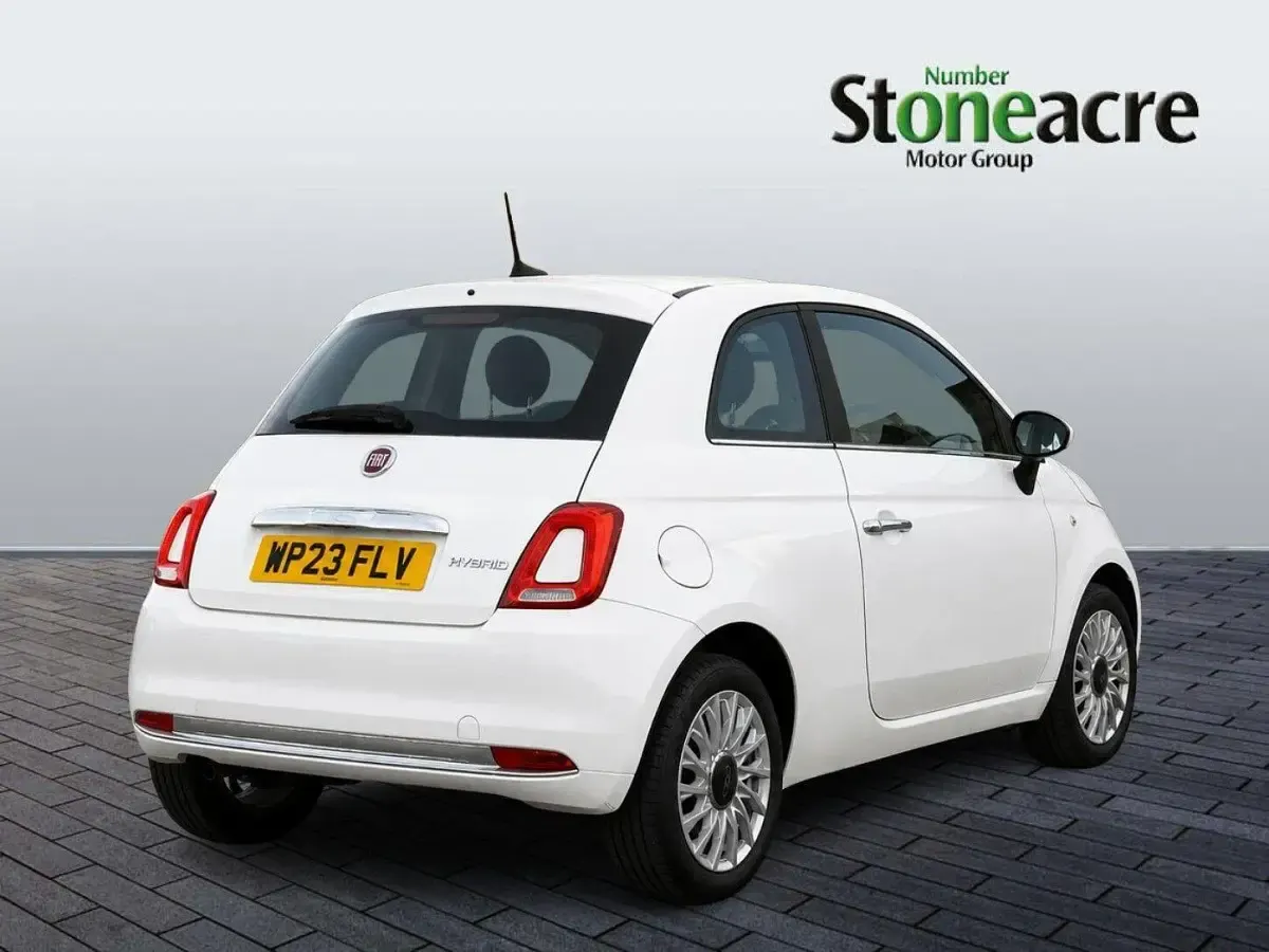 Used Fiat 500 70 HP (51 kW) 2023 White Hatchback