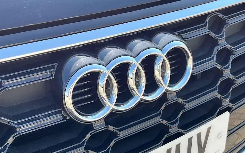 Used Audi Q5 S-Line 204 HP (150 kW) 2021 Black SUV