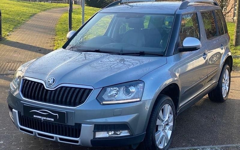 Used Skoda Yeti Outdoor Drive 110 HP (80 kW) 2016 SUV