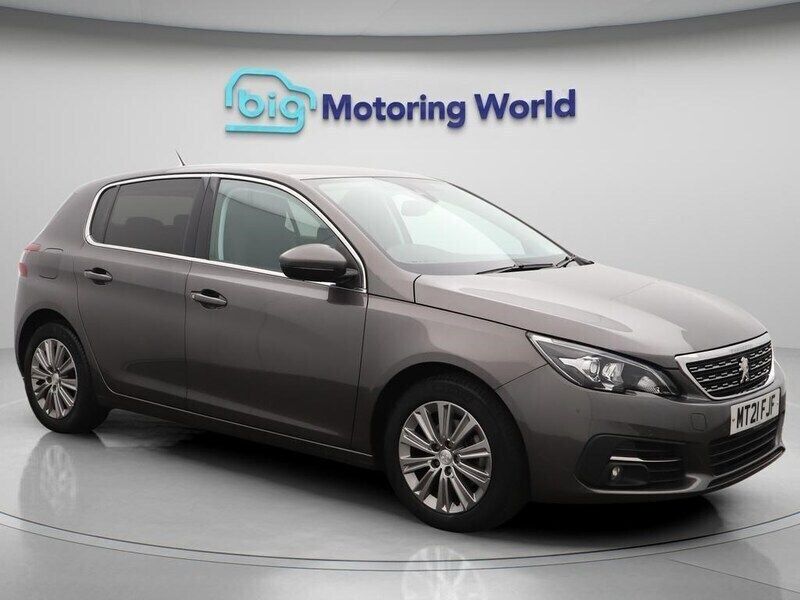 Grey Used 2021 Peugeot 308 Allure Hatchback | £10,400 (Good price) - Image 1/4