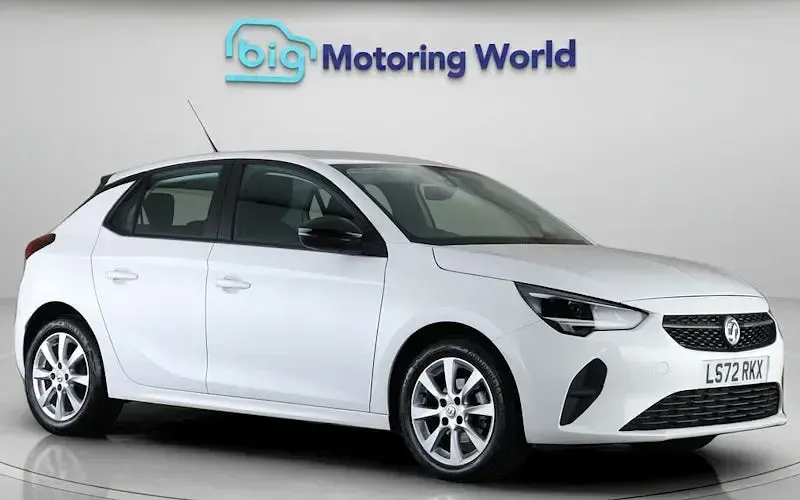 Second-hand Vauxhall Corsa Design Edition 75 CP (55 kW) 2022 Hatchback