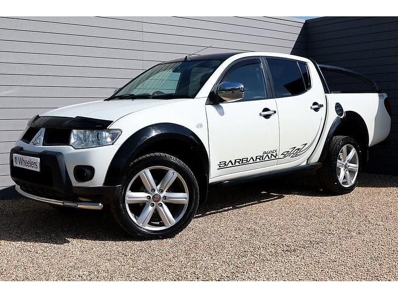 Used Mitsubishi L200 176 HP (129 kW) 2012 White Pickup