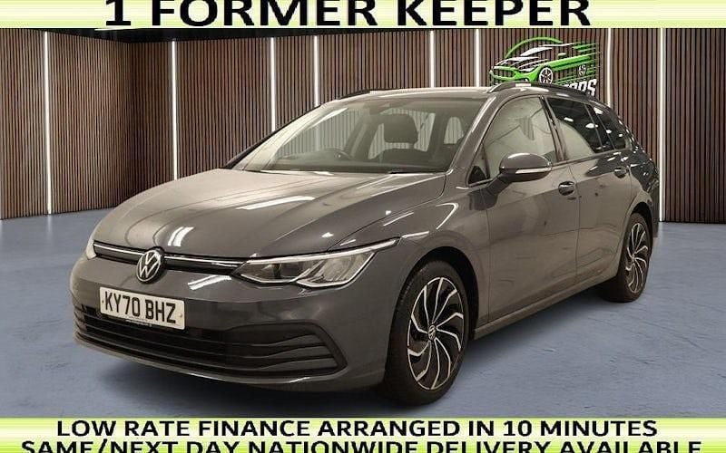 Used VW Golf VIII Life 110 HP (80 kW) 2023 Estate