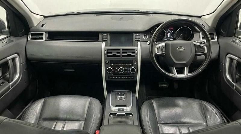 Used Land Rover Discovery Sport HSE 240 HP (176 kW) 2018 Black SUV