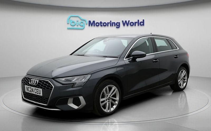 Used Audi A3 Sportback e-tron Sport 204 HP (150 kW) 2025 Hatchback
