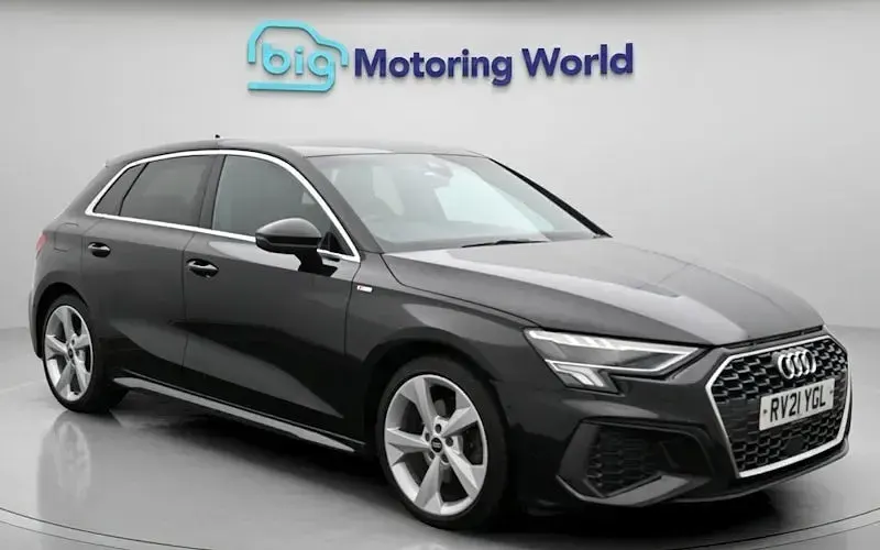 Used Audi A3 Sportback S-Line 150 HP (110 kW) 2024 Hatchback