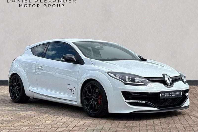 Used 2015 Renault Mégane III Hatchback | £14,591 - Image 1/1
