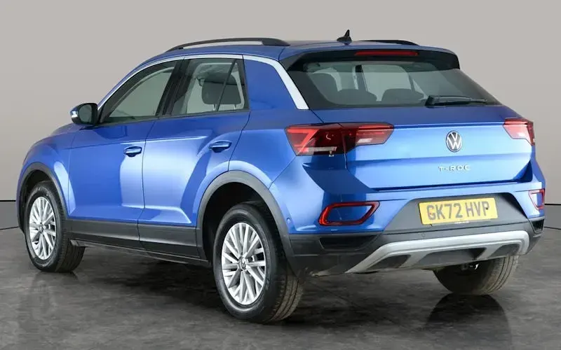Used VW T-Roc Life 110 HP (80 kW) 2022 Blue SUV