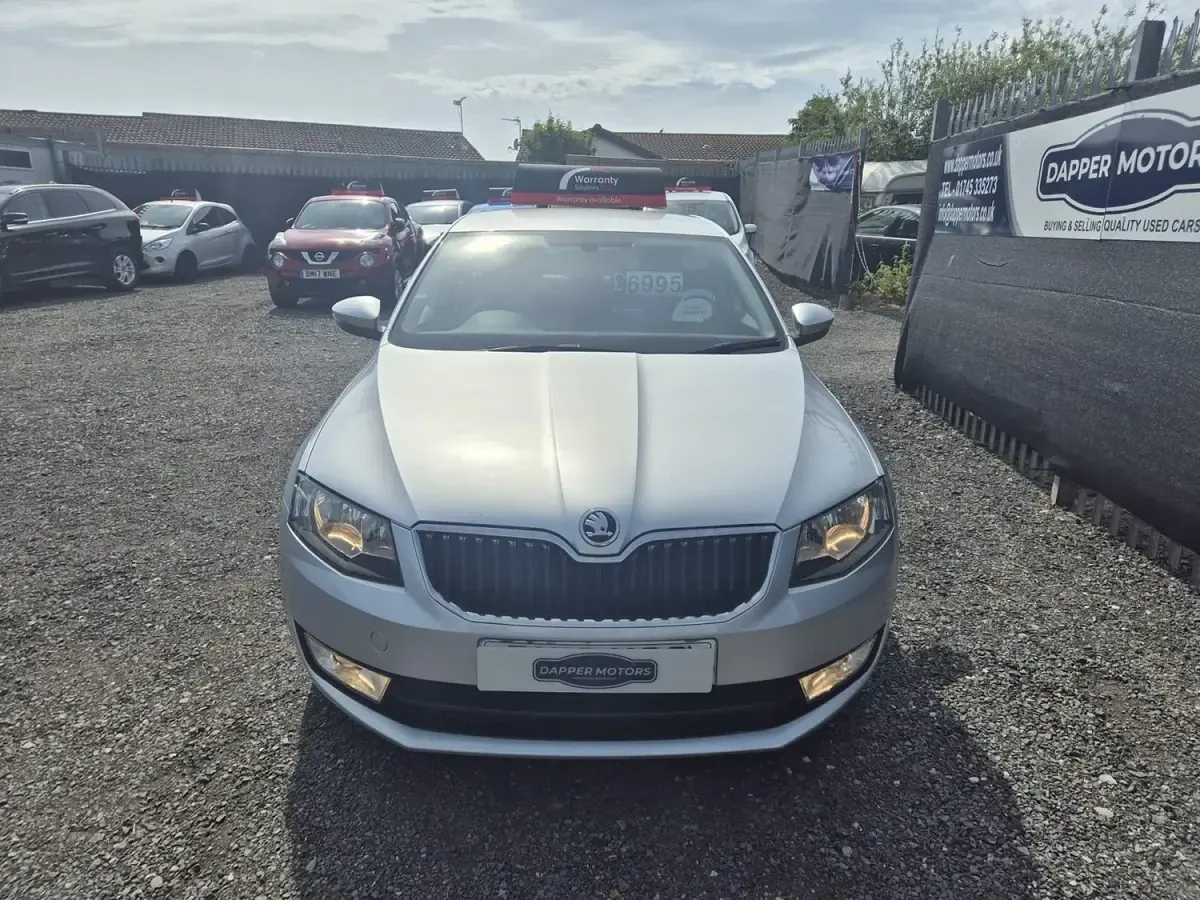 Używany Skoda Octavia SE 140 KM (102 kW) 2016 Srebrny Kombi