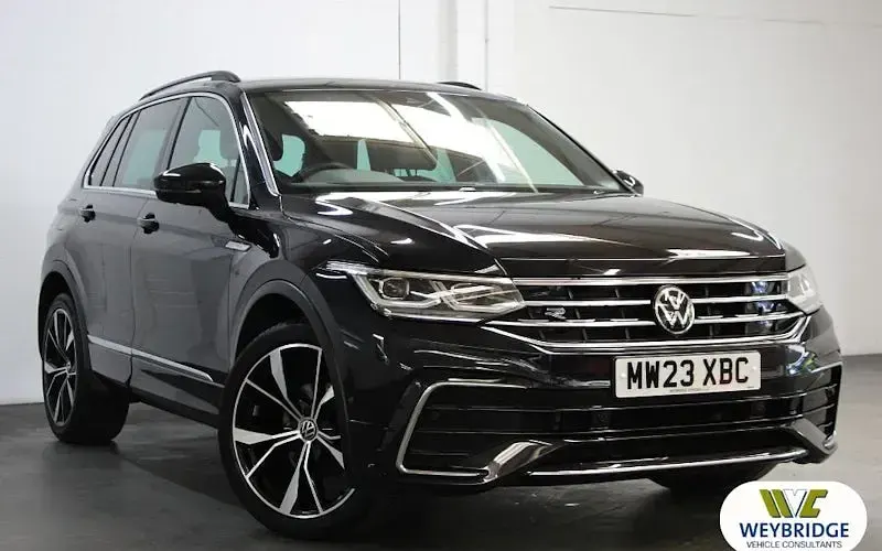 Used VW Tiguan R-line 150 HP (110 kW) 2023 SUV