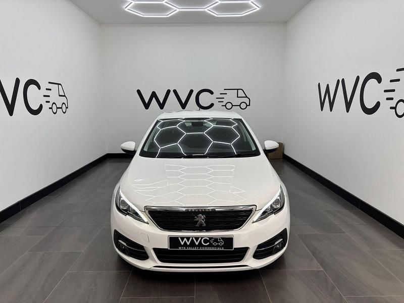 Usado Peugeot 308 Active Premium 2021 Branco Citadino