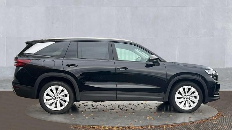 New Skoda Kodiaq SE L 150 HP (110 kW) 2025 Black magic pearl effect SUV