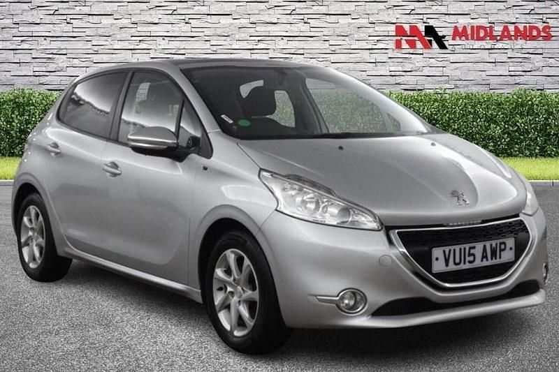 Used Peugeot 208 Style 2015 Silver Hatchback