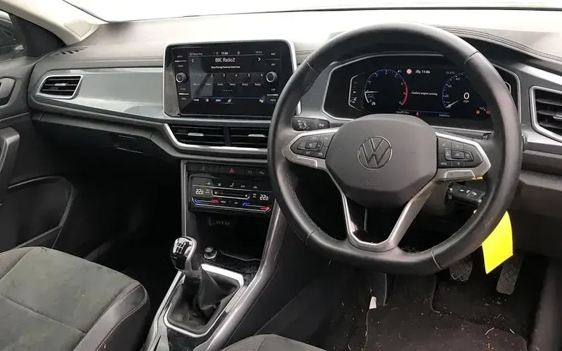 Used VW T-Roc Pro 110 HP (80 kW) 2023 Grey SUV