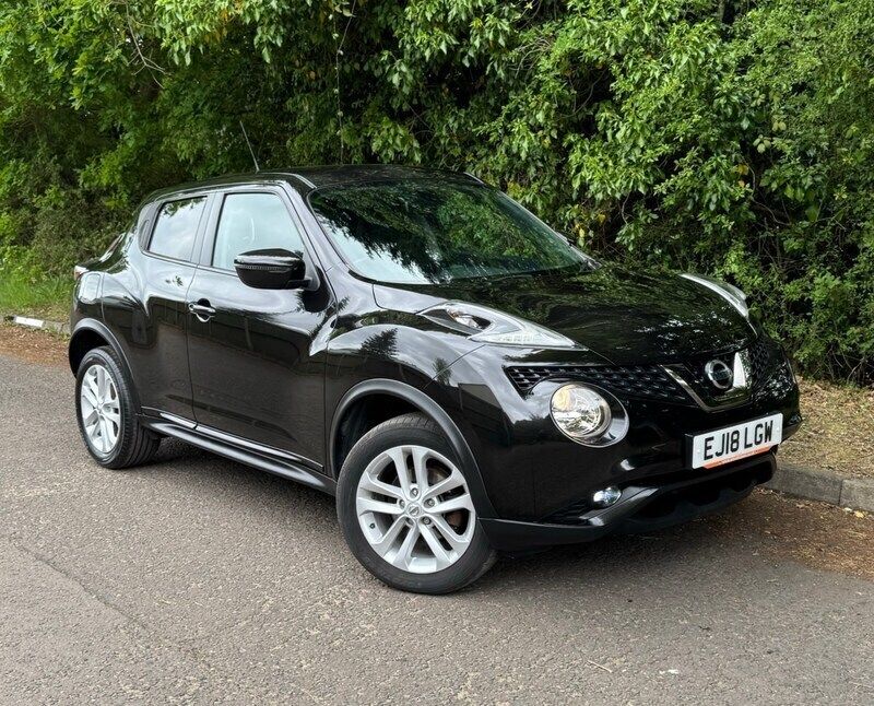 Black Used 2018 Nissan Juke SUV | £6,995 (A bit pricey) - Image 1/4