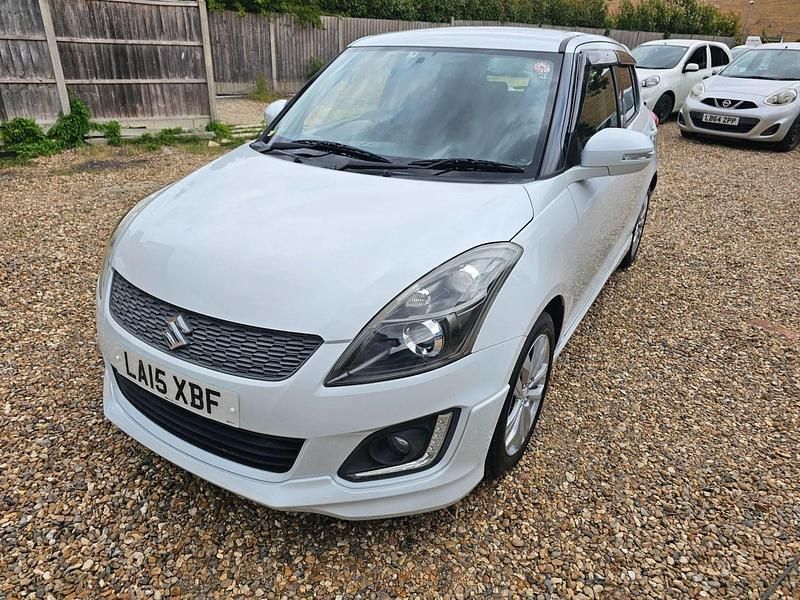 White Used 2025 Suzuki Swift SZ4 | £8,995 - Image 1/4