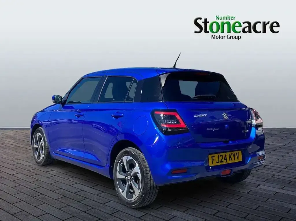 Used Suzuki Swift 82 HP (60 kW) 2024 Blue Hatchback
