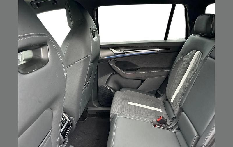 Used Skoda Kodiaq SportLine 190 HP (139 kW) 2025 Graphite grey metallic SUV