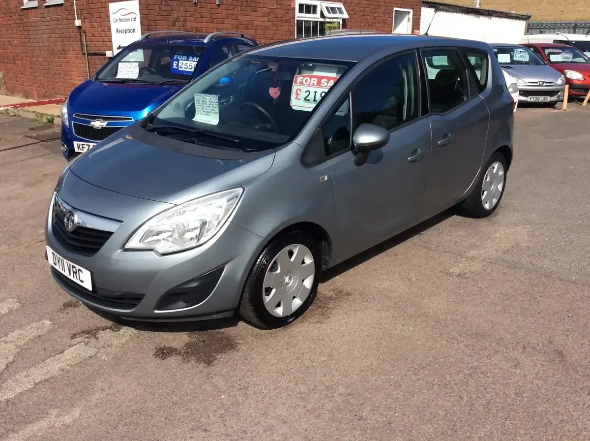 Used Vauxhall Meriva 2011 Silver MPV