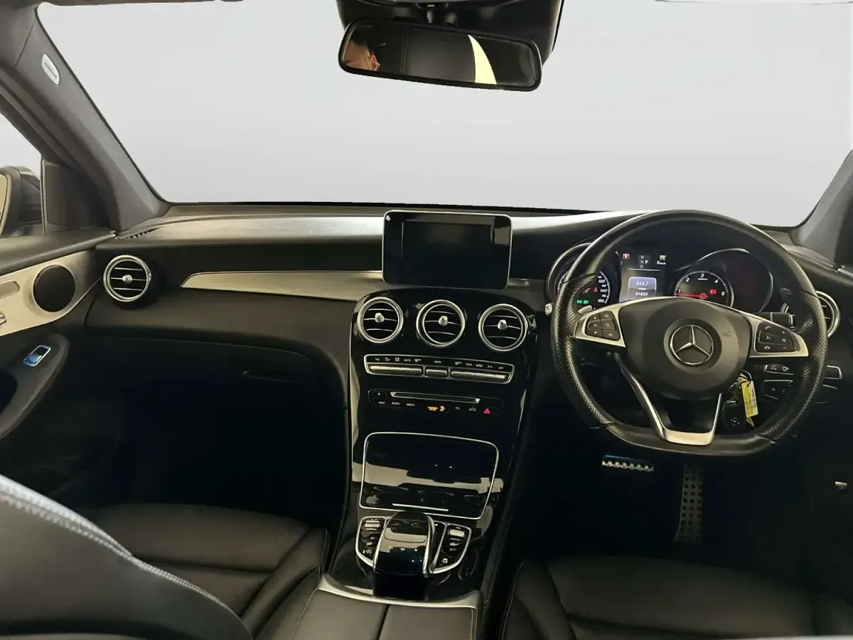 Usado Mercedes GLC250 AMG line 2016 Azul SUV