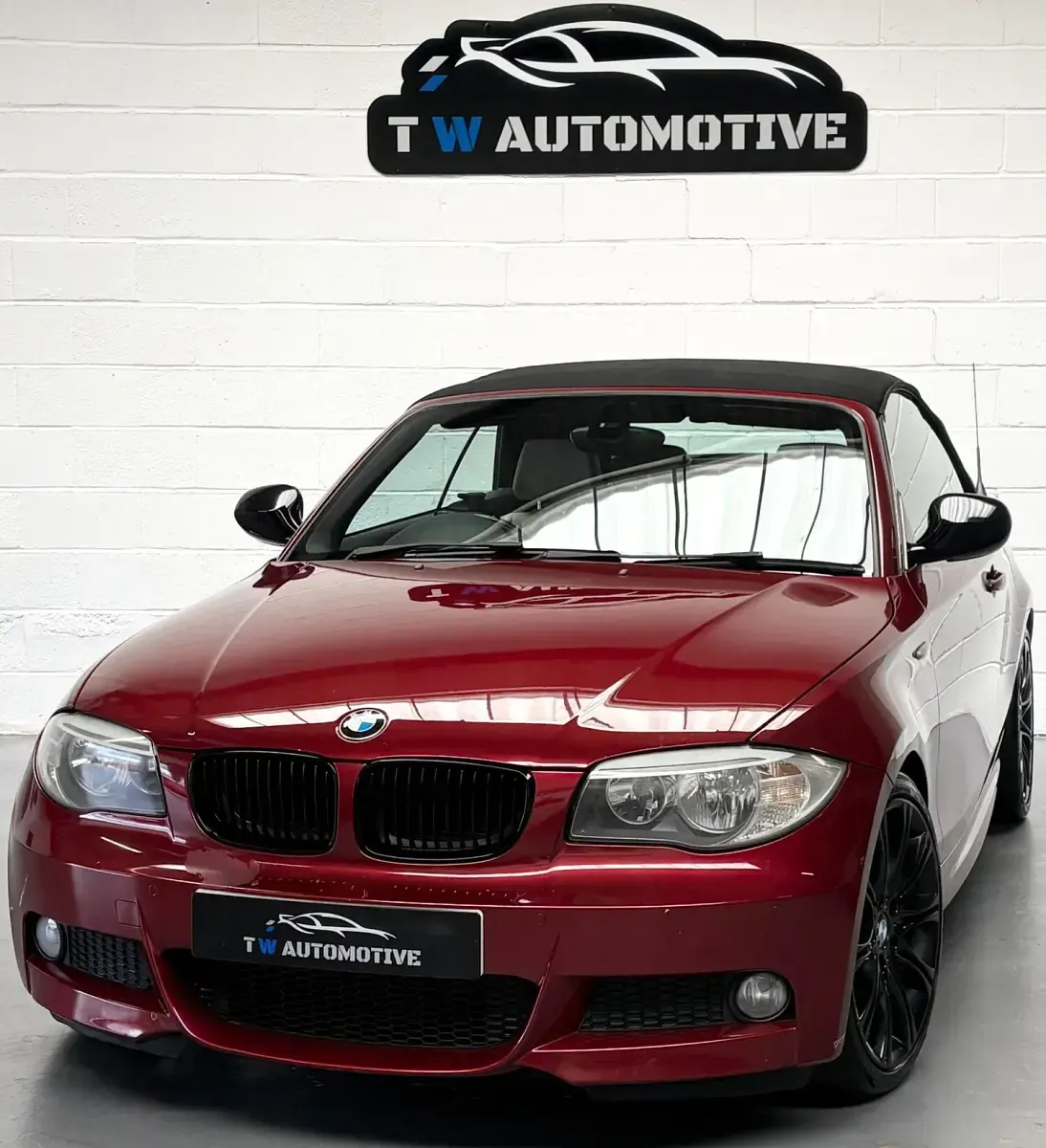 Used BMW 118 Cabriolet Sport Line 2013 Red Cabriolet