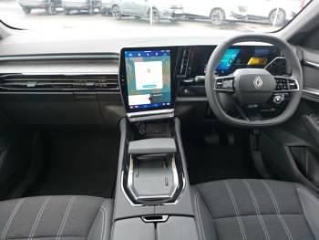 Used Renault Austral Techno 200 HP (147 kW) 2025 Red SUV