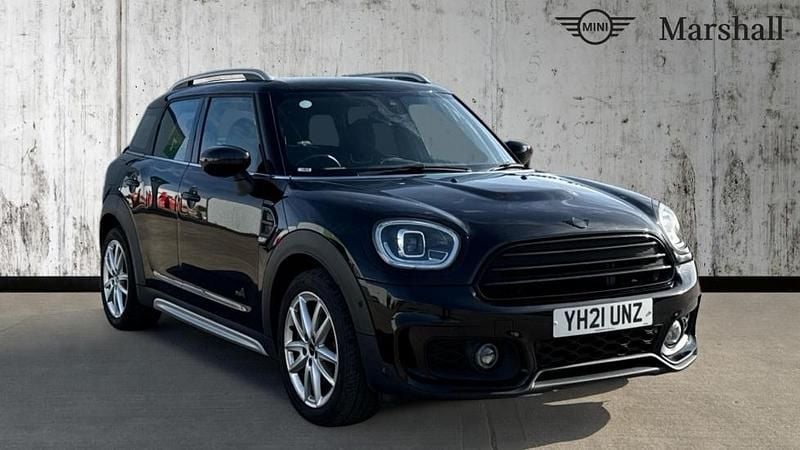 Used Mini Cooper Countryman Sport 136 HP (100 kW) 2021 Midnight black SUV