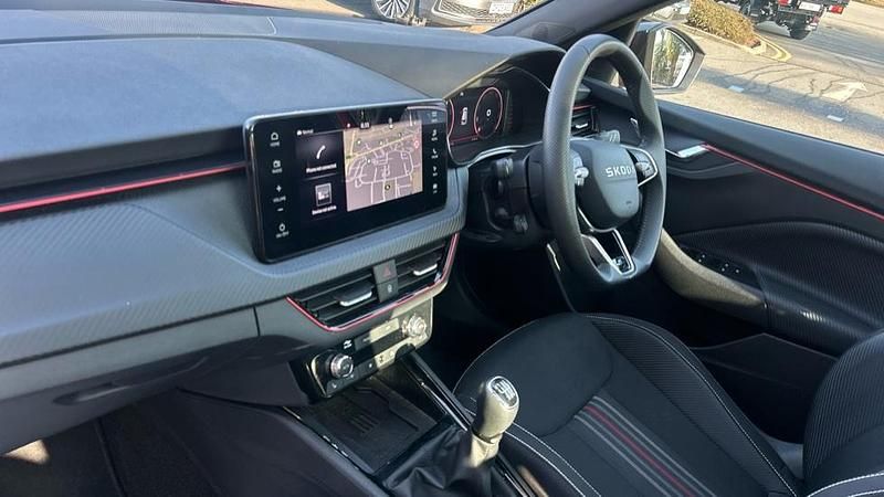 Used Skoda Kamiq Monte Carlo 150 HP (110 kW) 2025 Velvet red metallic SUV