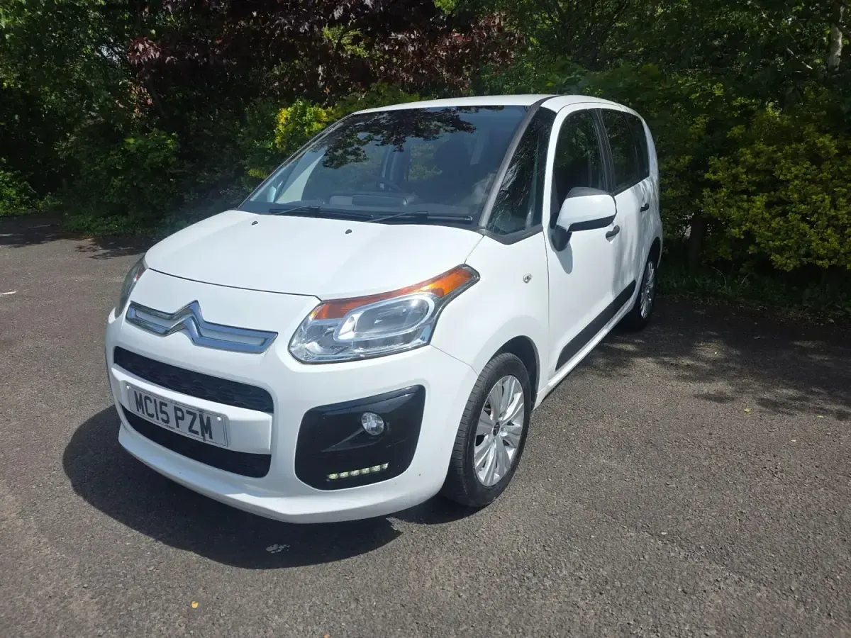 Begagnad Citroën C3 Picasso VTR Sport 2015 Vit Minibuss