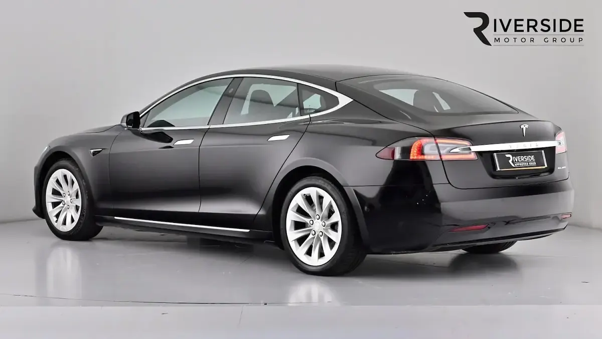 Used Tesla Model S Long Range AWD 397 kW (541 HP) 2019 Black Hatchback