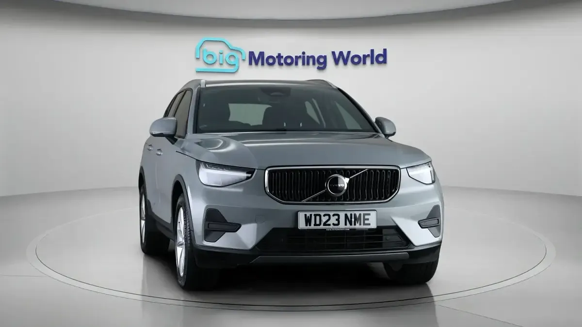 Used Volvo XC40 Core 2023 Grey SUV