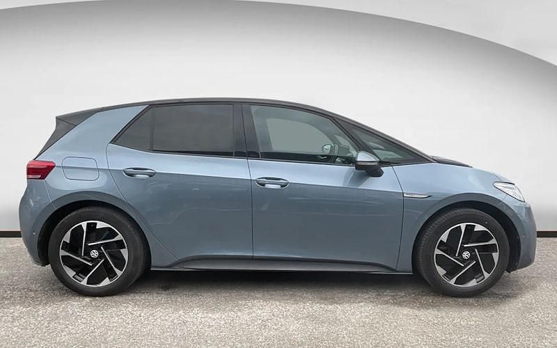 Used VW ID.3 Pro Performance 150 kW (204 HP) 2022 Blue Hatchback