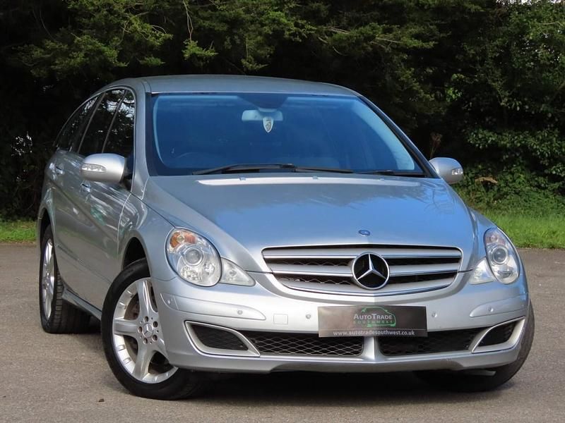 Käytetty Mercedes R500 2008 Hopea Tila-auto