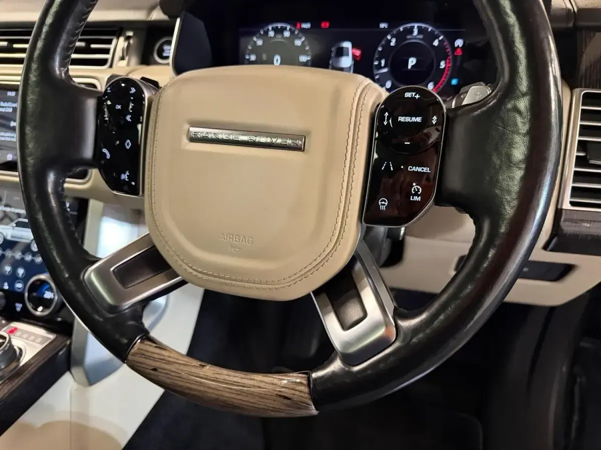 Used Land Rover Range Rover Autobiography 339 HP (249 kW) 2018 Grey SUV