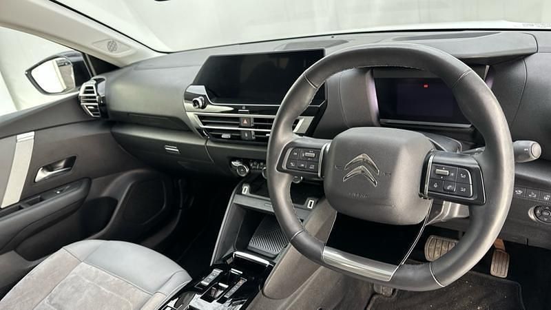 Used Citroën e-C4 100 kW (136 HP) 2024 White Sedan