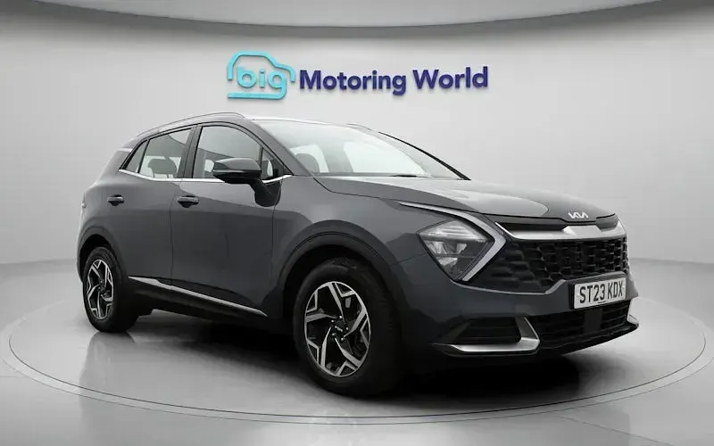 Używany Kia Sportage 150 KM (110 kW) 2023 Szary SUV
