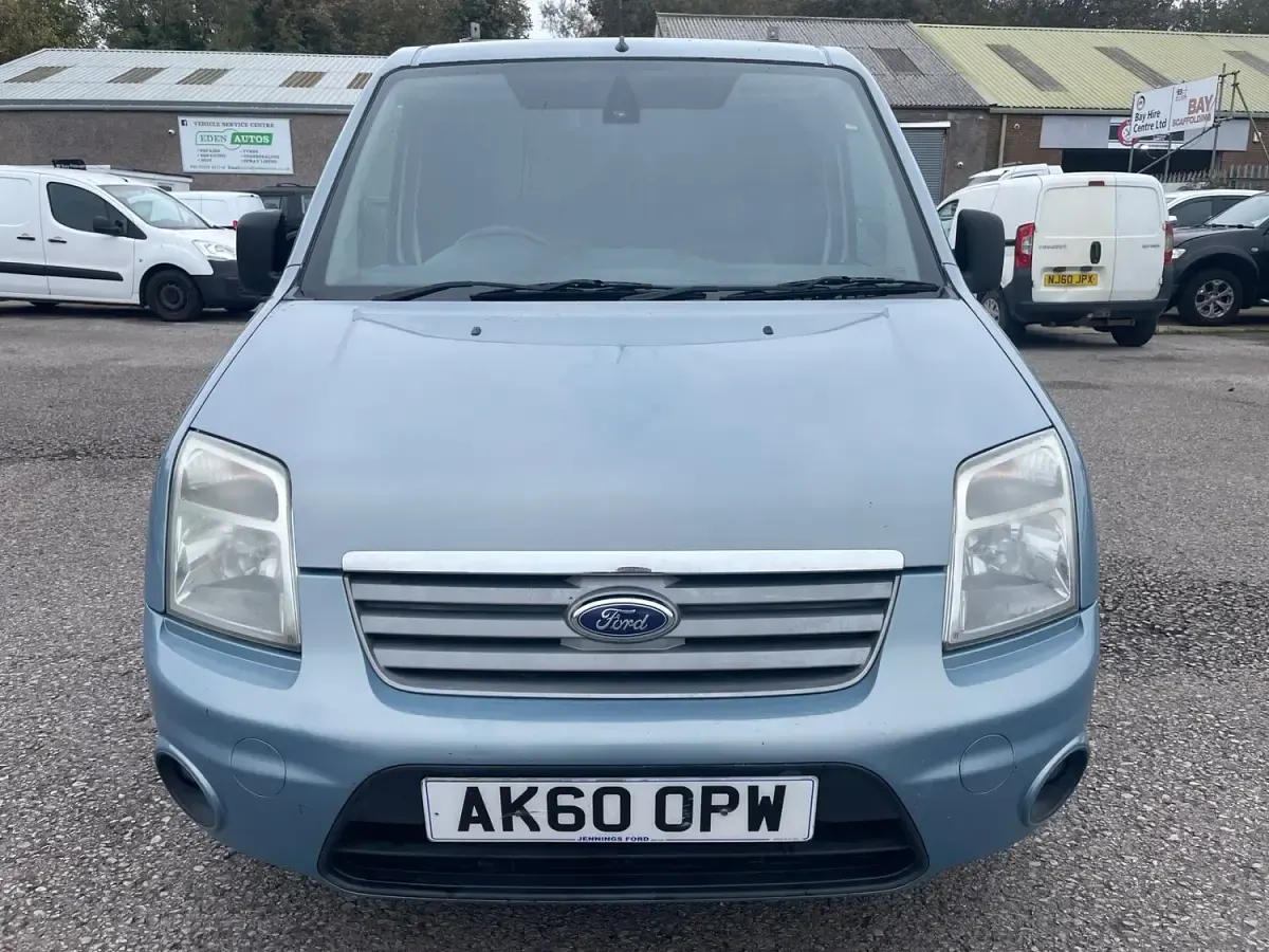 Used Ford Transit Connect Limited 110 HP (80 kW) 2010 Blue MPV