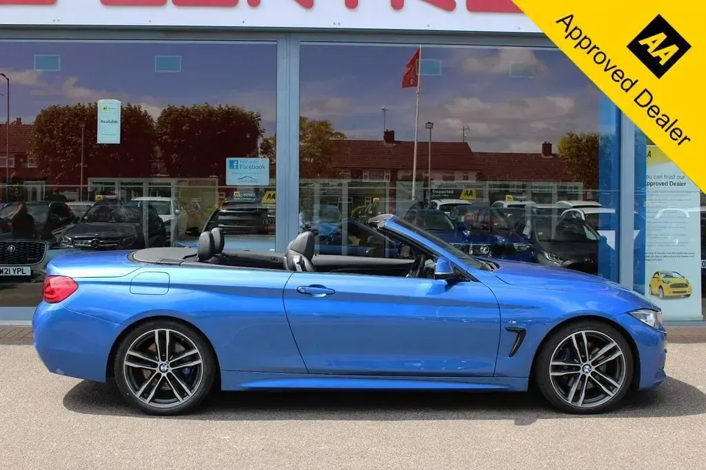 Used BMW 420 M Sport 184 HP (135 kW) 2019 Blue Cabriolet