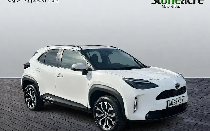 Used Toyota Yaris Hybrid Design 116 HP (85 kW) 2026 Estate