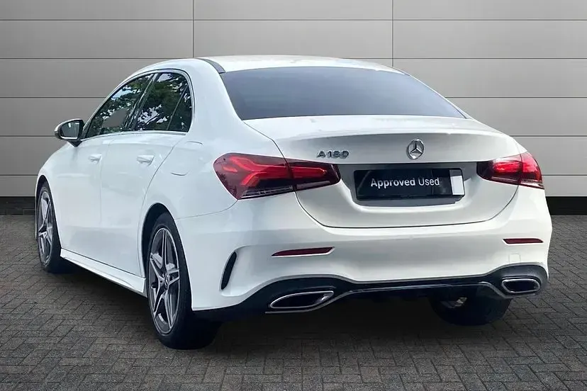 Used Mercedes A180 AMG line 134 HP (98 kW) 2020 White Sedan