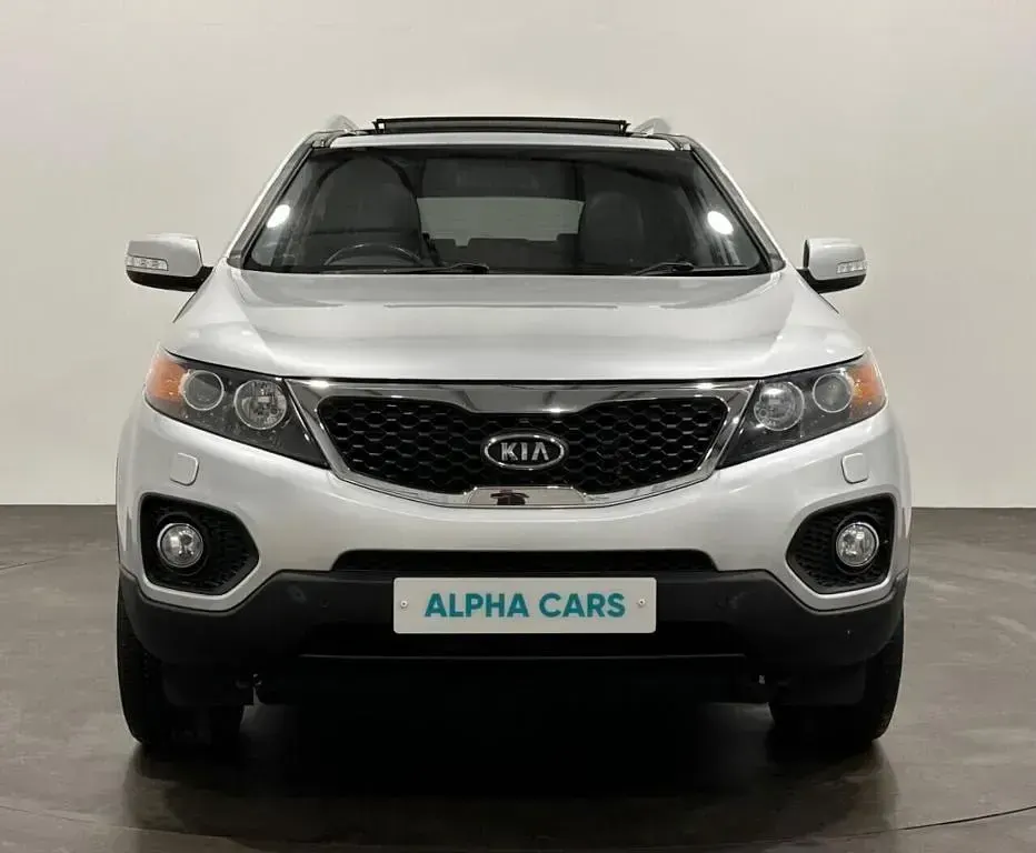 Used Kia Sorento 194 HP (142 kW) 2012 Silver SUV