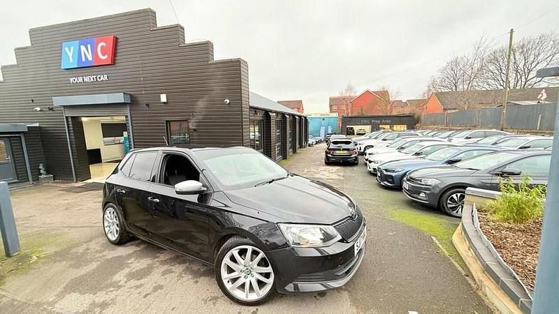 Black Used 2017 Skoda Fabia SE Hatchback | £5,291 (Good price) - Image 1/4