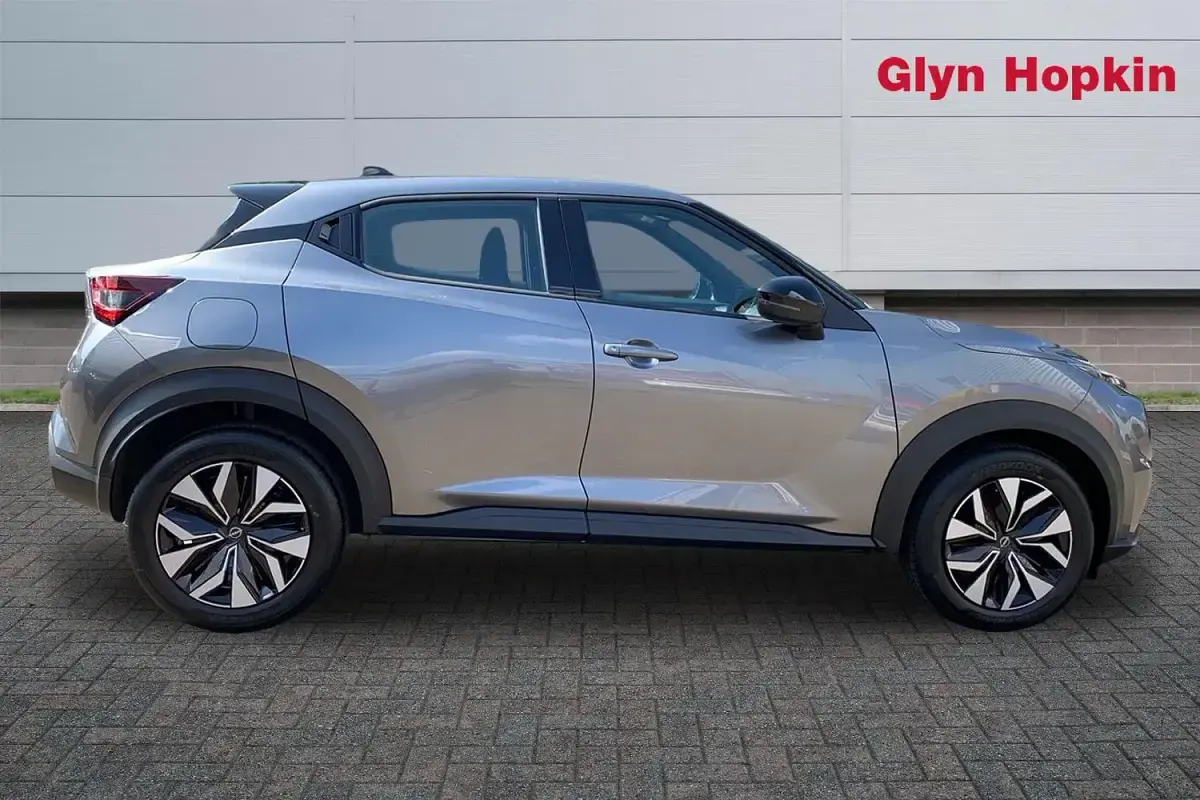 New Nissan Juke Acenta Premium 2026 Grey SUV