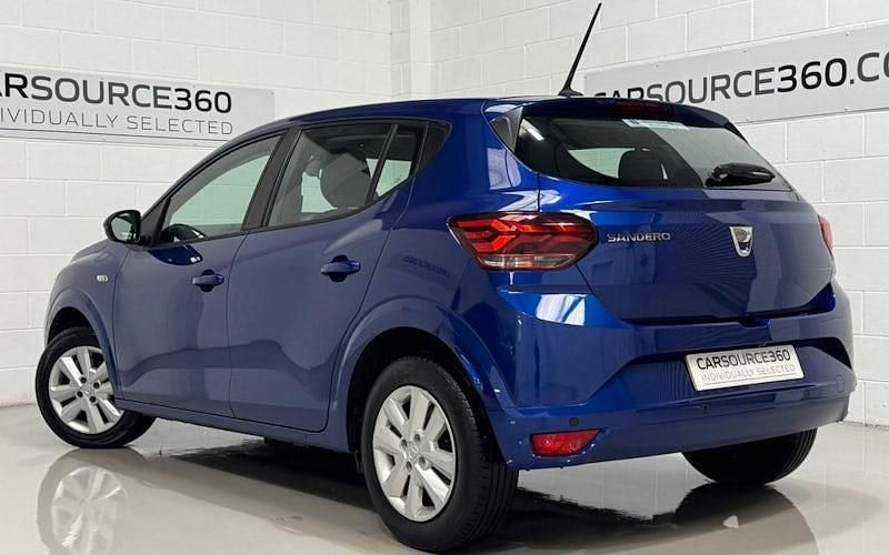 Second-hand Dacia Sandero Comfort 91 CP (66 kW) 2022 Albastru Hatchback