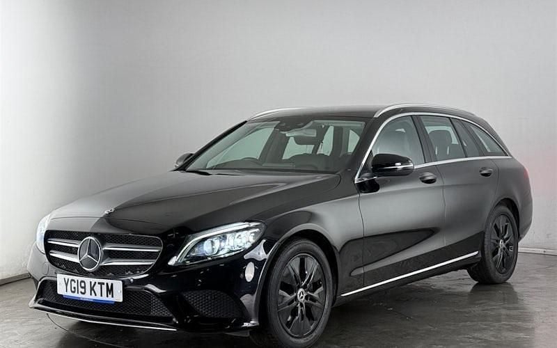Used Mercedes C200 Premium 184 HP (135 kW) 2019 Black Estate